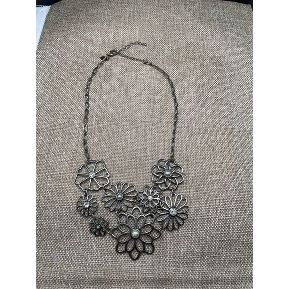 Lia Sophia Flower Design Necklace Accented With Crystals and Pearls Retired - Picture 4 of 7